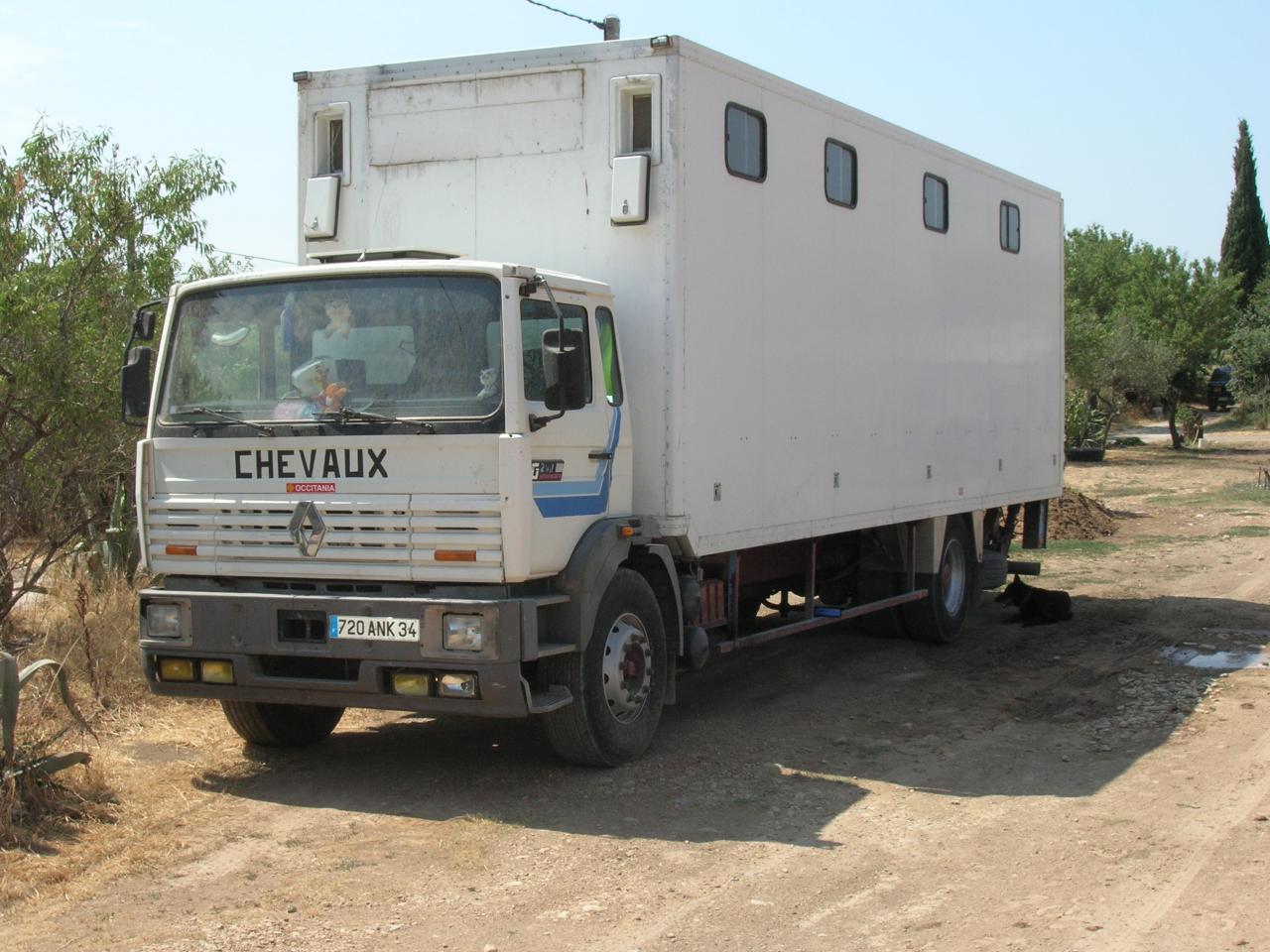CAMION 11 PLACES